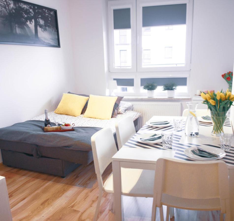 Project Comfort Apartament Potrzebna 55/29 Warszawa Daire Dış mekan fotoğraf